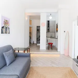 Di Design - Stazione Apartamento