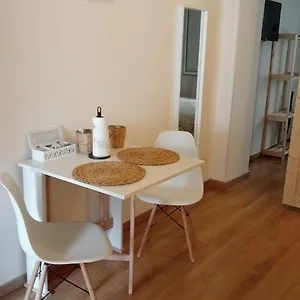  Apartment Piazzetta Degli Innamorati Italy
