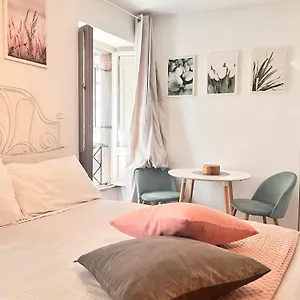 Glory House Navona Square , Rome Italie