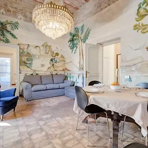  Apartment Palazzo Giorgioli Italy