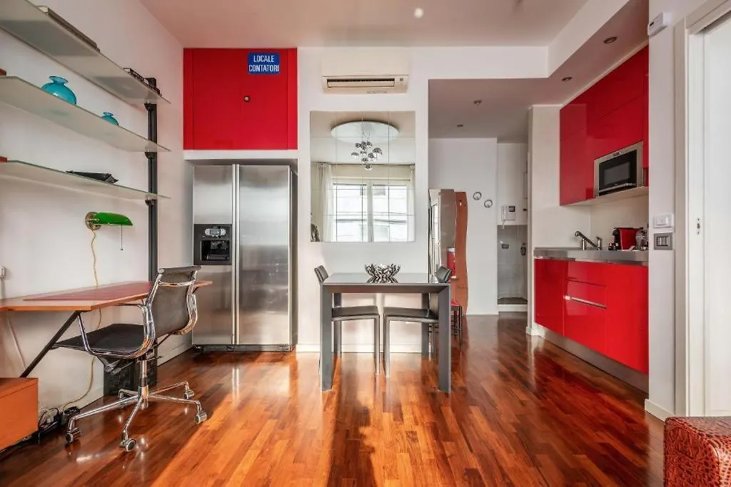 Amazing Apt In The Heart Of Pta Venezia Milan Appartement