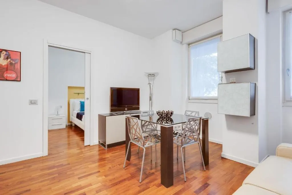 Appartement Amazing Apt In The Heart Of Pta Venezia Milan Italie